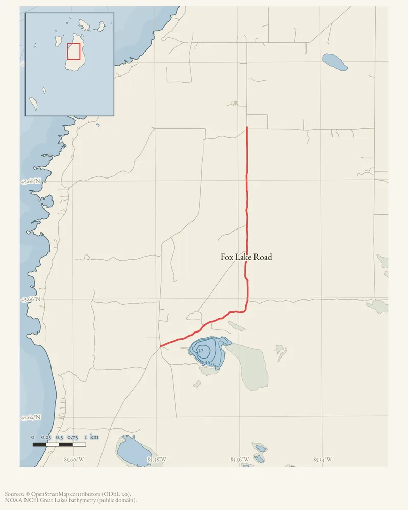 Locator map: Fox Lake Road highlighted within the Beaver Island archipelago